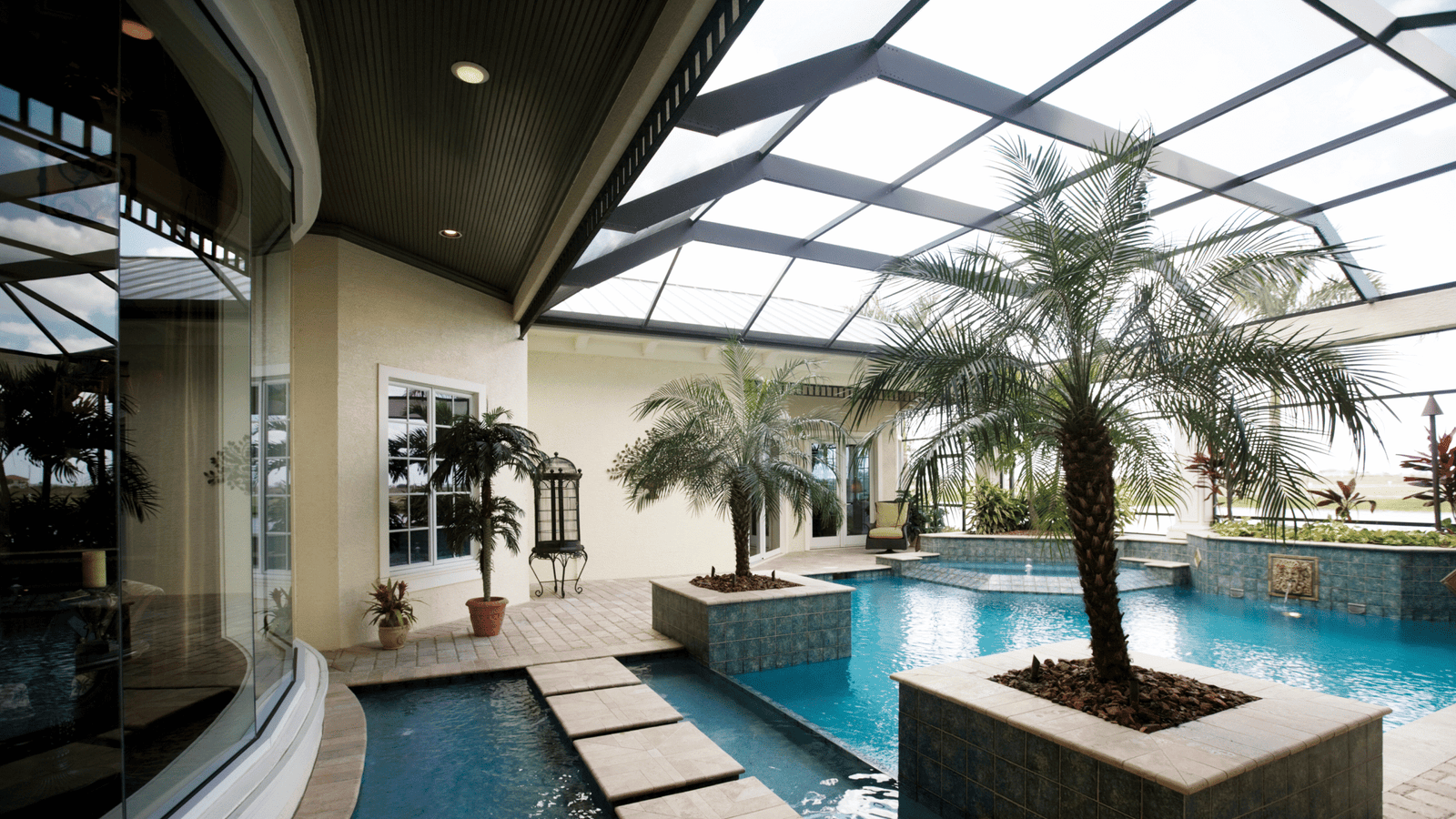 Full pool enclosure rescreening in Orlando FL